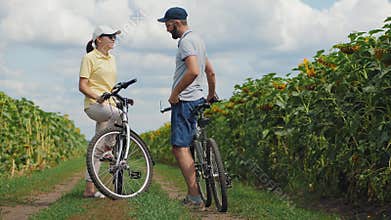 A chance meeting of young people with bicycles
