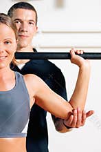 Personal Trainer in gym
