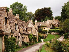 Gloucestershire cotswolds - english village