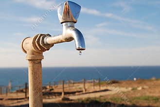 Water tap