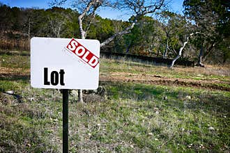 Sign Lot SOLD.