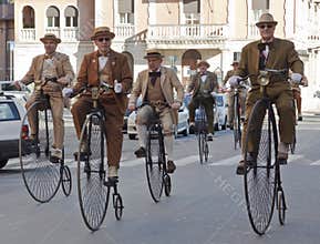 Seniors old cycles,cycling through history event