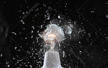 Explosion of the lamp