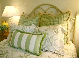 Bedroom in Green and white