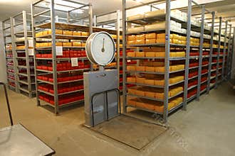 Cheese storage in dairy
