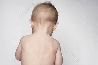 Baby (6-12 months) back view