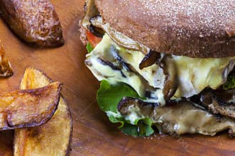 Delicious hamburguer served  Australian bread