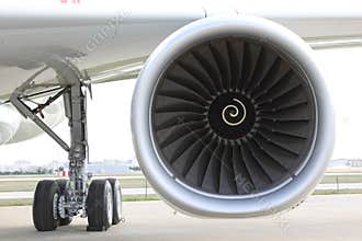 Airplane engine