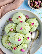 Pistachio rose ice-cream for summer party