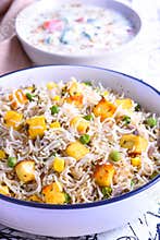 Simple Indian vegetarian meal - Pulao and raita