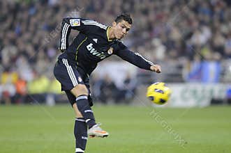 Cristiano ronaldo shooting