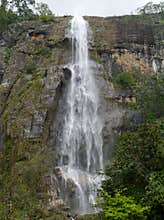 Diyaluma waterfalls