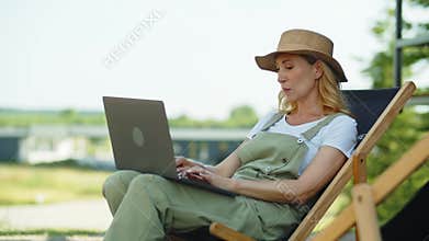 A charming middle aged woman spends her vacation in the countryside and combines it with intellectual relaxation. A