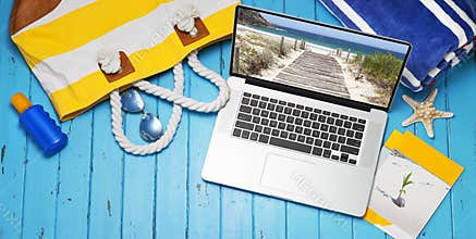 Computer Travel Beach Bag Banner Background