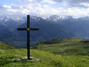 Cross