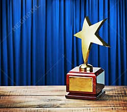Star award wooden table