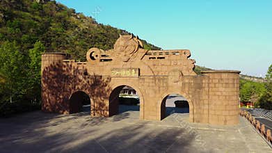 Aerial video of the entrance to Huaguoshan Scenic Area in Lianyungang, Jiangsu 5A