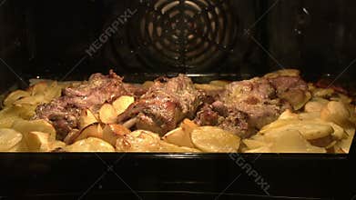 Meat dish in the oven