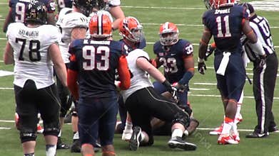 Quarterback Sack, Football Players, Athletes, Sports