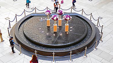 Hong kong landmark fountain