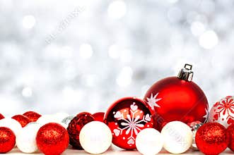 Red and white Christmas ornament border
