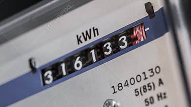 Electricity meter zoom in