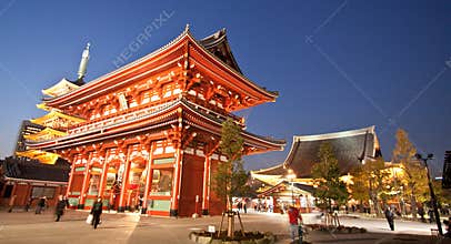 Temple in Japan, Sensoji gate structure