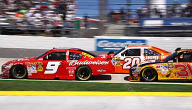 NASCAR 09 - jam packed!