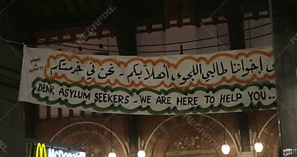 Banner Dear Asylum Seekers We Are Here to Help You