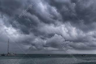 Aruba: Storm