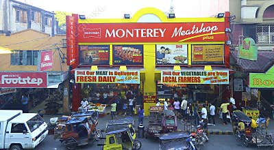 Busy street scene : tuguegarao city, philippines