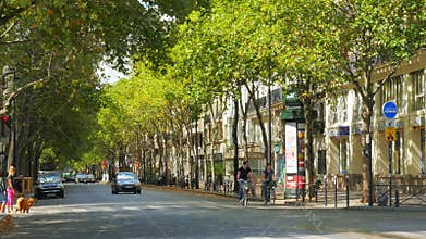 PARIS - FRANCE, AUGUST 2015: view of streets in summer