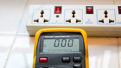 The voltage measurement