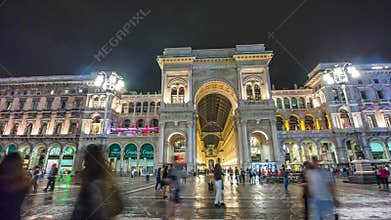 Night galleria vittorio emanuele front square walking panorama 4k time lapse milan italy