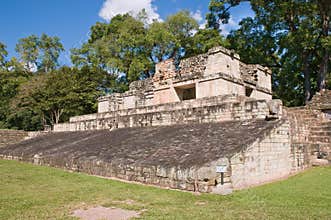 Copan-ballcourt