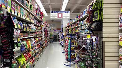 Food, candy and beverage corridor