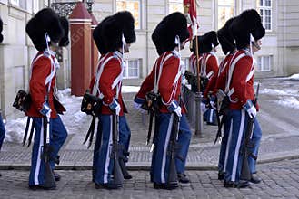 DENMARK_LIFE ROYAL GUARDS