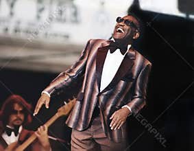 Ray Charles Performs at 1980 ChicagoFest