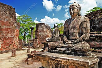 Buddha in Polonnaruwa temple