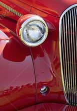 Right Front Section of 30s Classic car