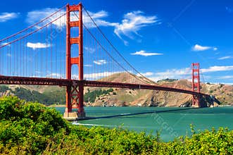 Golden gate bridge vivid day landscape