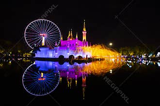 Beijing Shijingshan Amusement Park, light show and Datiehua performance.