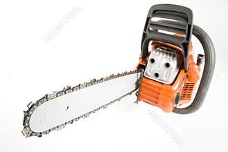 Single chainsaw