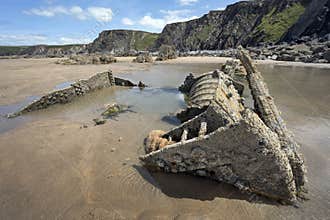 Wreck of the Bellem at Northcot Mouth
