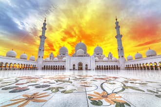 Sheikh Zayed Grand Mosque in Abu Dhabi, UAE