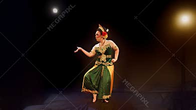 Graceful Side Presentation in Authentic Indonesian Dance
