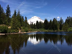 Lake in Oregon