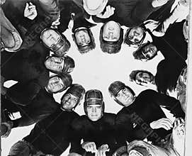 HUDDLE