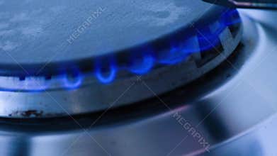 Methane natural gas inflammation in stove burner
