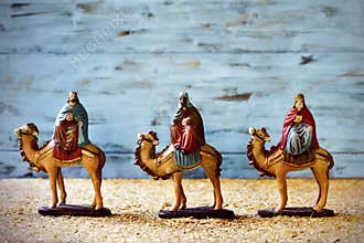 The three kings in their camels